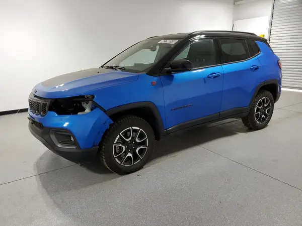 3C4NJDDN6ST533220 2025 JEEP COMPASS - Image 1