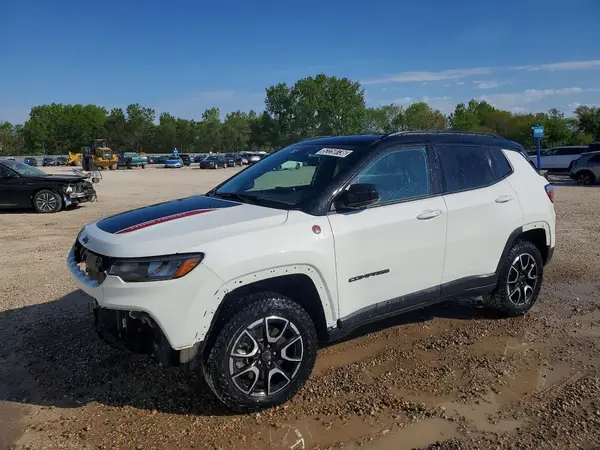 3C4NJDDN6ST536733 2025 JEEP COMPASS - Image 1