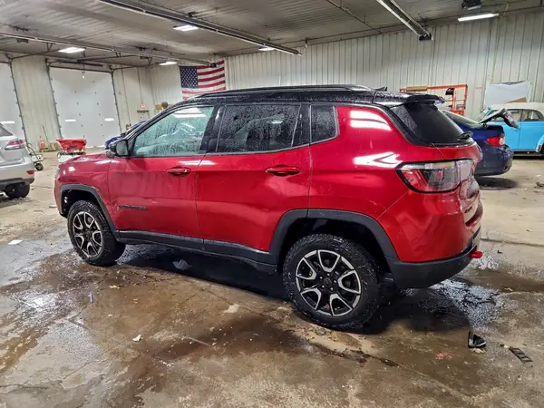 3C4NJDDN6ST556996 2025 JEEP COMPASS - Image 2