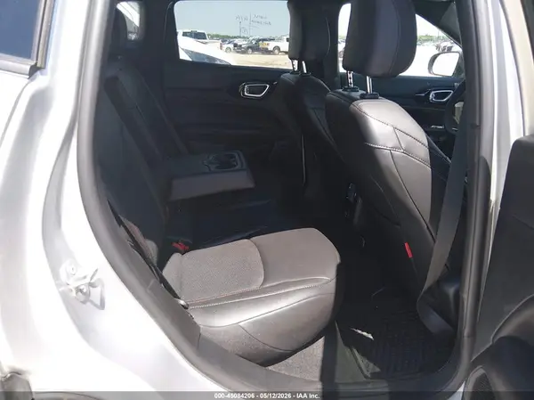 3C4NJDDN6ST621815 2025 JEEP COMPASS - Image 8