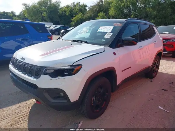3C4NJDDN7PT544251 2023 JEEP COMPASS - Image 2