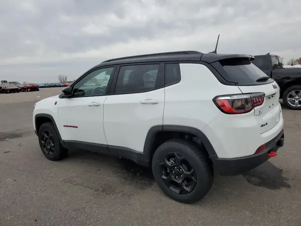 3C4NJDDN7PT570185 2023 JEEP COMPASS - Image 2