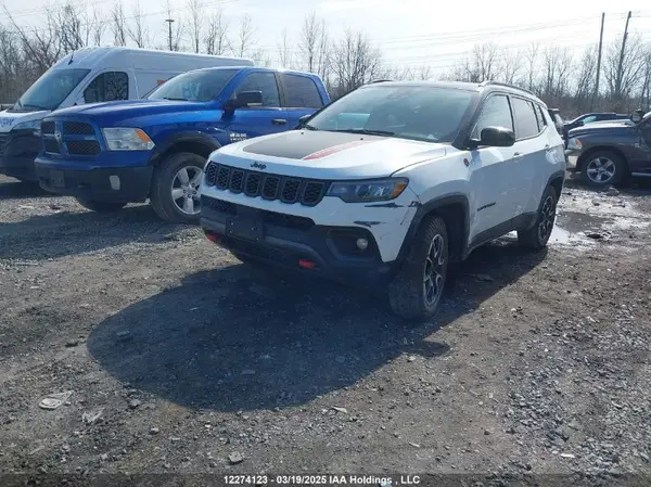 3C4NJDDN7RT123178 2024 JEEP COMPASS - Image 2