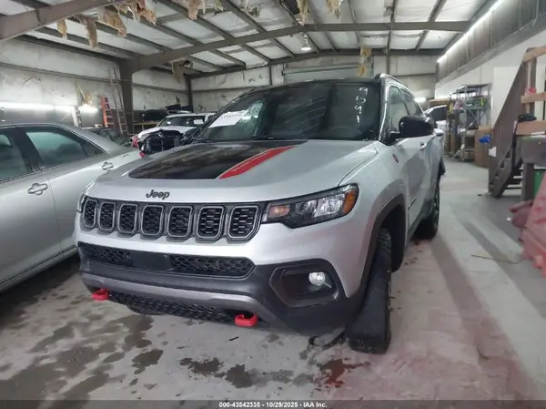 3C4NJDDN7RT149599 2024 JEEP COMPASS - Image 2