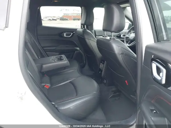 3C4NJDDN7RT590939 2024 JEEP COMPASS - Image 8