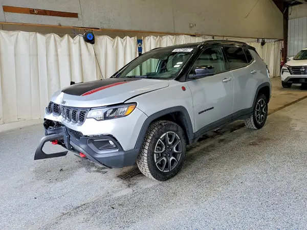 3C4NJDDN7ST584242 2025 JEEP COMPASS - Image 1