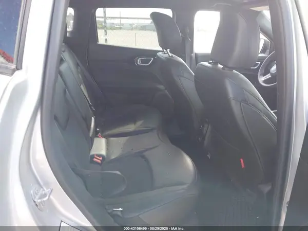 3C4NJDDN7ST594866 2025 JEEP COMPASS - Image 8