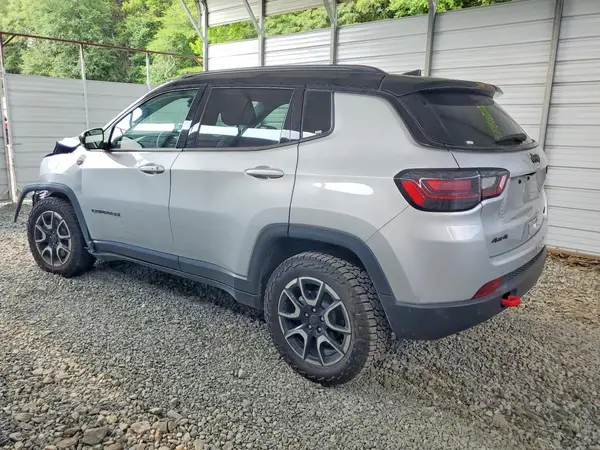 3C4NJDDN7ST626568 2025 JEEP COMPASS - Image 2