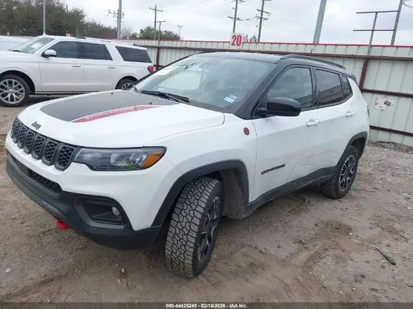 3C4NJDDN7TT182092 2026 JEEP COMPASS - Image 2