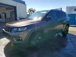 3C4NJDDN8PT527989 2023 JEEP COMPASS