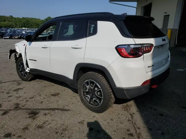 3C4NJDDN8ST522252 2025 JEEP COMPASS - Image 2