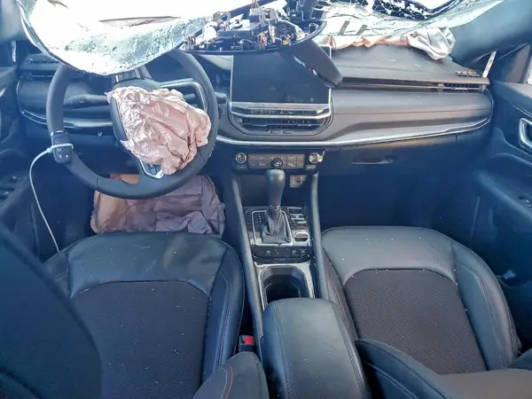 3C4NJDDN8ST543182 2025 JEEP COMPASS - Image 8