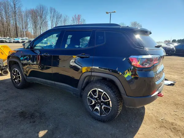 3C4NJDDN8ST593659 2025 JEEP COMPASS - Image 2