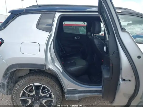 3C4NJDDN8ST622044 2025 JEEP COMPASS - Image 8
