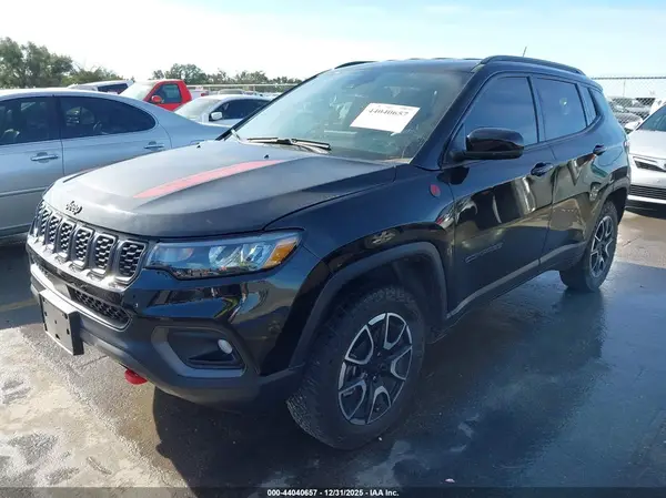 3C4NJDDN9RT116331 2024 JEEP COMPASS - Image 2