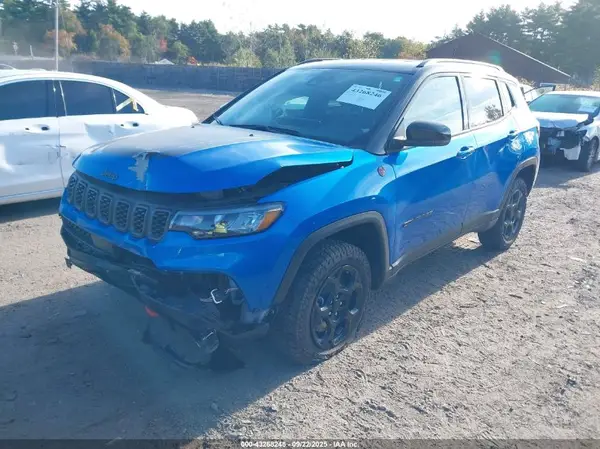 3C4NJDDN9RT129757 2024 JEEP COMPASS - Image 2