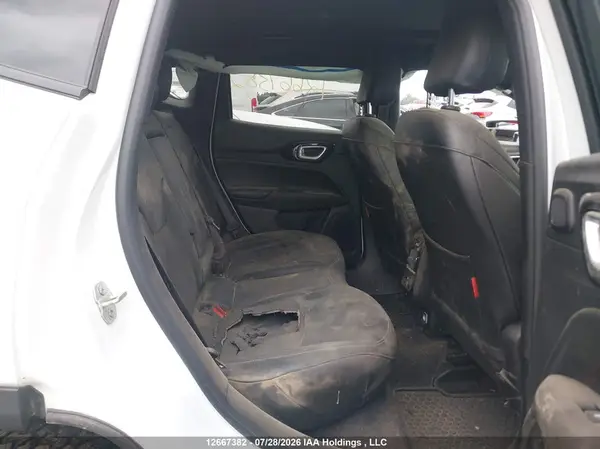 3C4NJDDN9RT138426 2024 JEEP COMPASS - Image 8