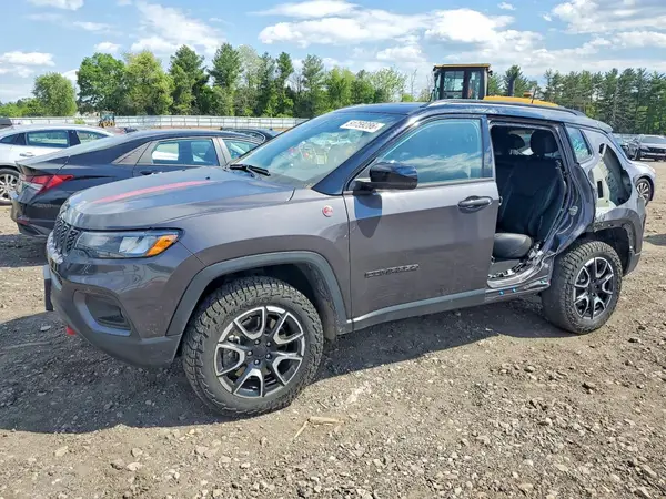 3C4NJDDN9RT140788 2024 JEEP COMPASS - Image 1