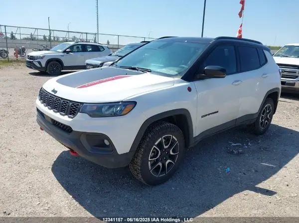 3C4NJDDN9RT145327 2024 JEEP COMPASS - Image 2