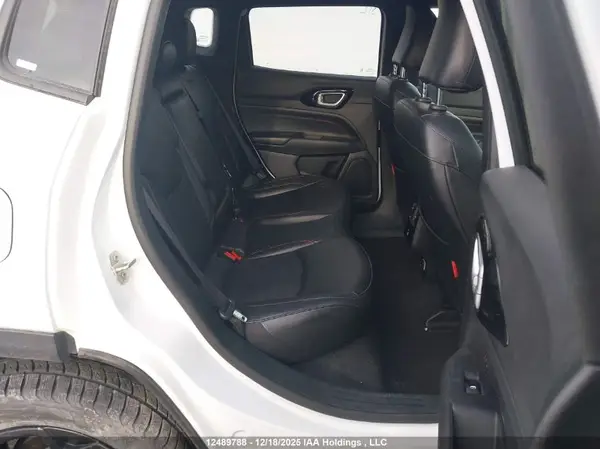 3C4NJDDN9RT588366 2024 JEEP COMPASS - Image 8