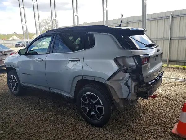 3C4NJDDN9ST507372 2025 JEEP COMPASS - Image 2