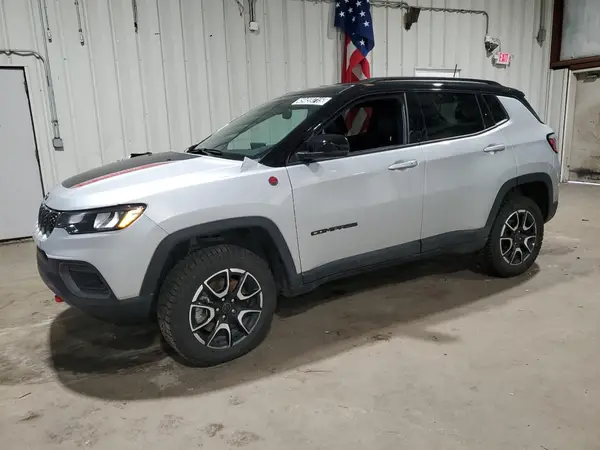 3C4NJDDN9ST519053 2025 JEEP COMPASS - Image 1