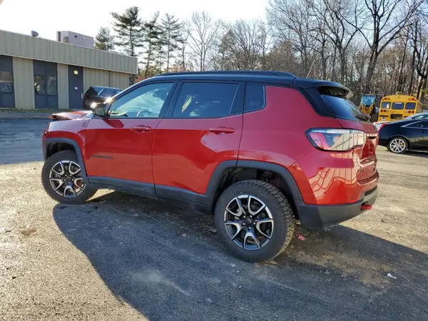 3C4NJDDN9ST519070 2025 JEEP COMPASS - Image 2