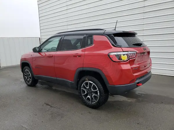 3C4NJDDN9ST533552 2025 JEEP COMPASS - Image 2