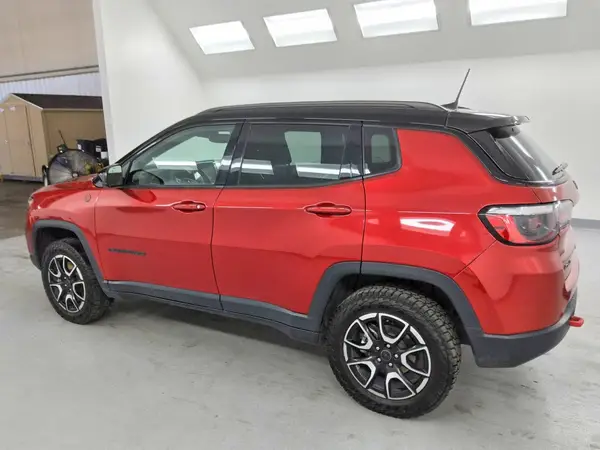 3C4NJDDN9ST533566 2025 JEEP COMPASS - Image 2