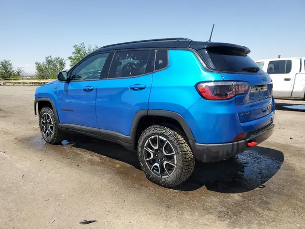 3C4NJDDN9ST558743 2025 JEEP COMPASS - Image 2