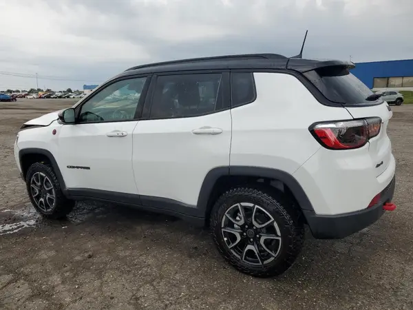 3C4NJDDN9ST594447 2025 JEEP COMPASS - Image 2