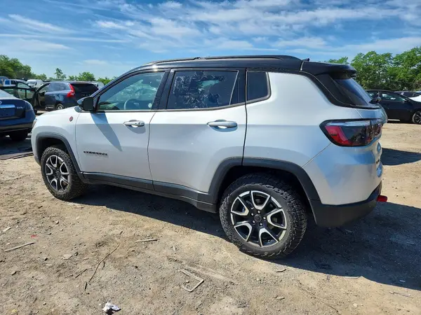 3C4NJDDN9ST594979 2025 JEEP COMPASS - Image 2