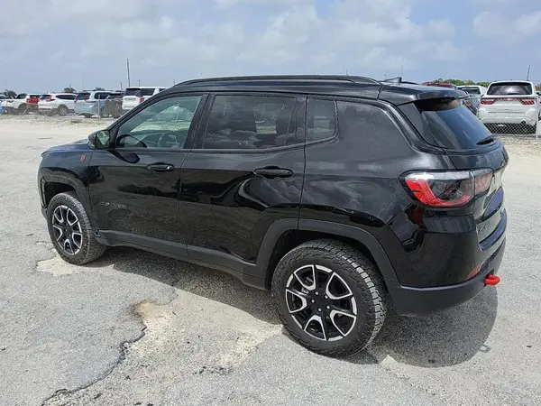 3C4NJDDNXRT137107 2024 JEEP COMPASS - Image 2