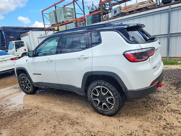3C4NJDDNXRT144882 2024 JEEP COMPASS - Image 2