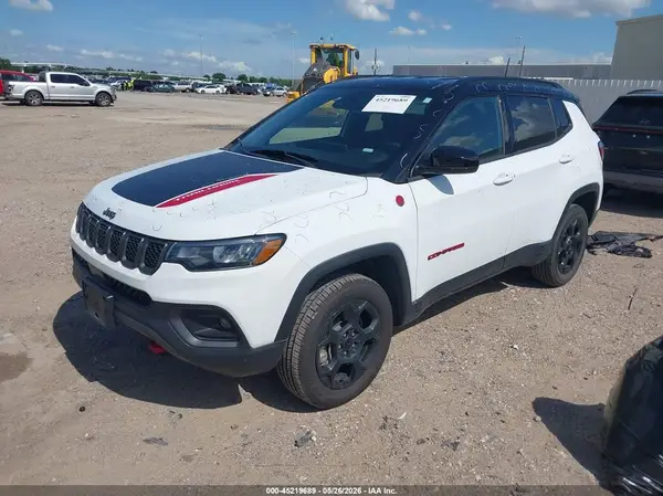 3C4NJDDNXRT602761 2024 JEEP COMPASS - Image 2