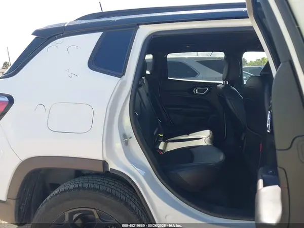 3C4NJDDNXRT602761 2024 JEEP COMPASS - Image 8