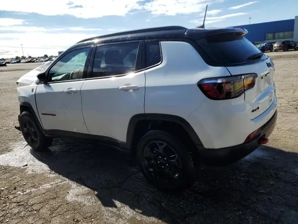 3C4NJDDNXRT610259 2024 JEEP COMPASS - Image 2