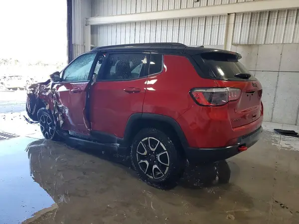 3C4NJDDNXST557276 2025 JEEP COMPASS - Image 2