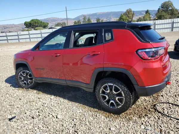 3C4NJDDNXST613099 2025 JEEP COMPASS - Image 2