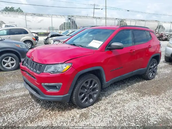 3C4NJDEB0MT517179 2021 JEEP COMPASS - Image 2