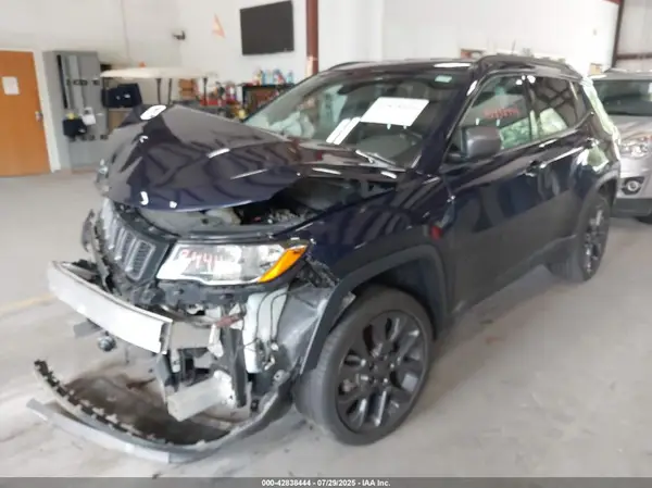 3C4NJDEB0MT536900 2021 JEEP COMPASS - Image 2