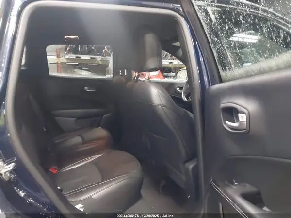 3C4NJDEB0MT570576 2021 JEEP COMPASS - Image 8