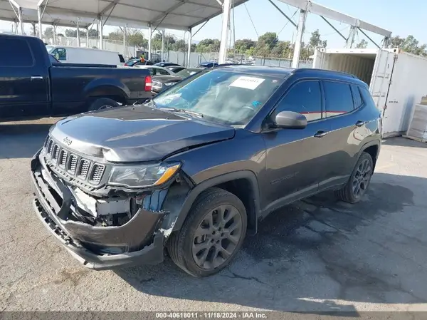 3C4NJDEB1MT525064 2021 JEEP COMPASS - Image 2
