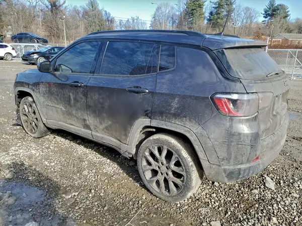 3C4NJDEB1MT561045 2021 JEEP COMPASS - Image 2