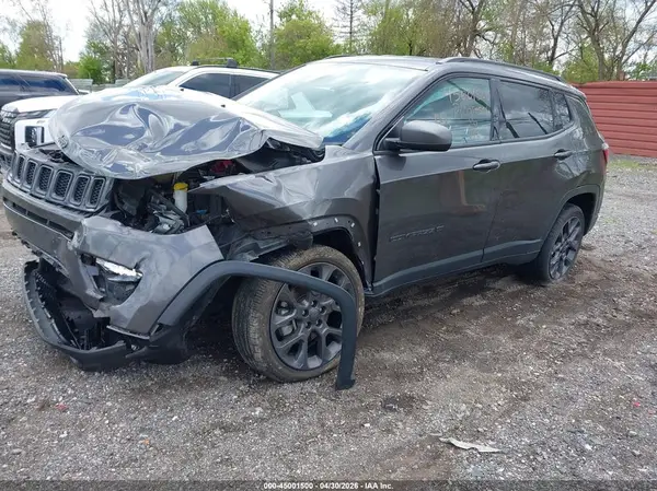 3C4NJDEB2MT532685 2021 JEEP COMPASS - Image 2