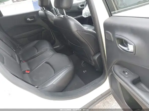 3C4NJDEB3MT542917 2021 JEEP COMPASS - Image 8