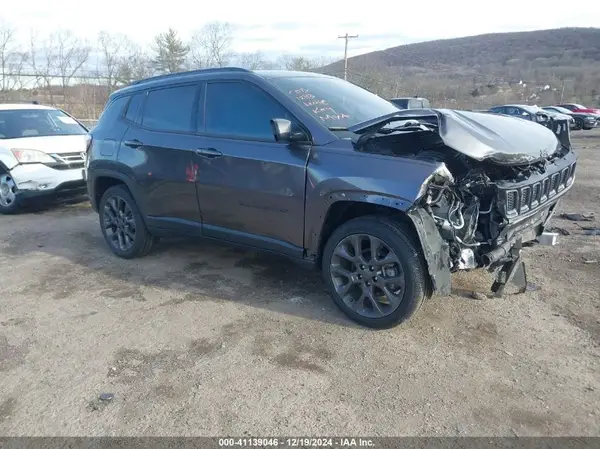 3C4NJDEB3MT543145 2021 JEEP COMPASS - Image 1
