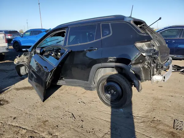 3C4NJDEB3MT553951 2021 JEEP COMPASS - Image 2