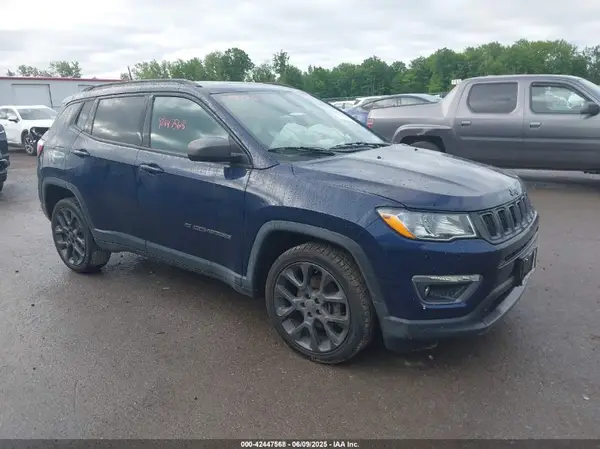 3C4NJDEB5MT520949 2021 JEEP COMPASS - Image 1