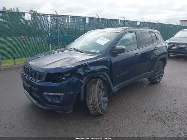 3C4NJDEB5MT520949 2021 JEEP COMPASS - Image 2